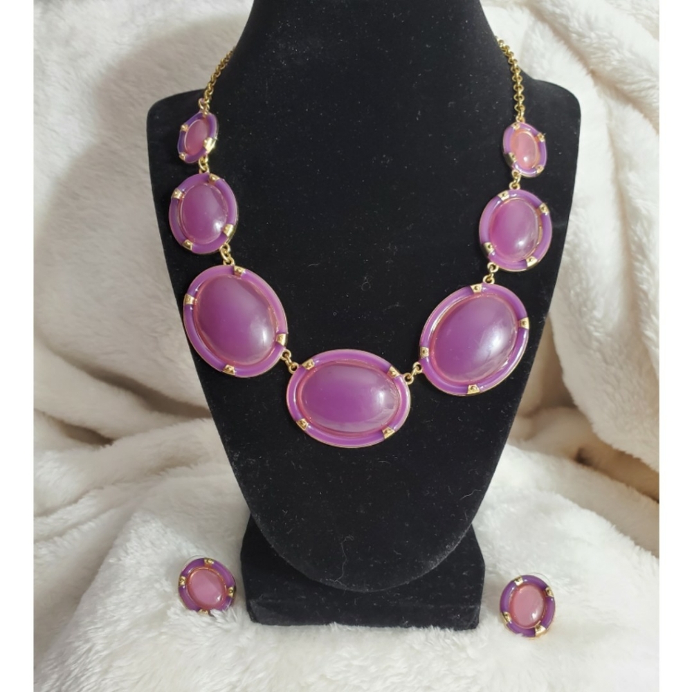⬇️🆕️💜 Purple/Pink & Gold Necklace Set